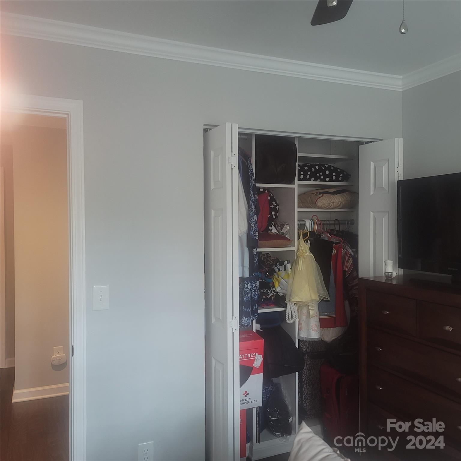 Heathrow on Harris - Residential