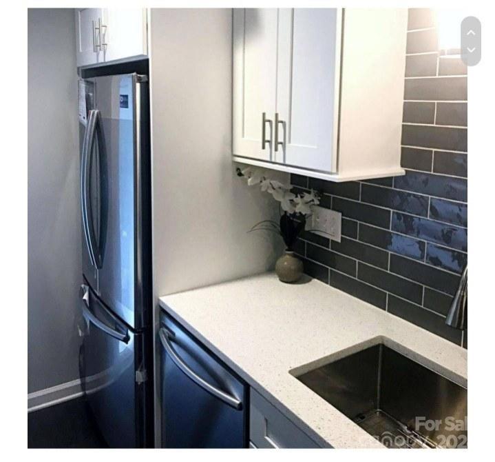 Heathrow on Harris - Residential