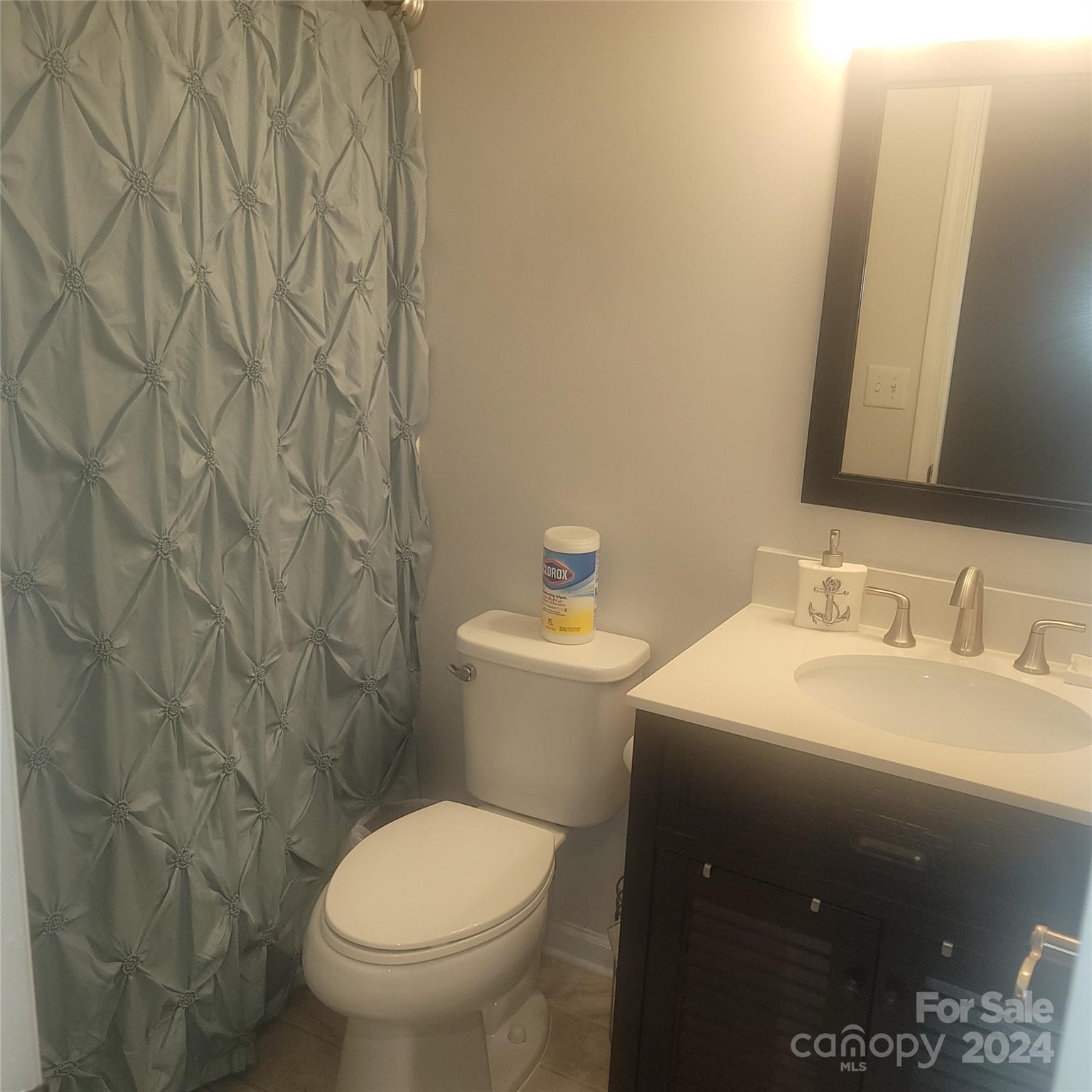 Heathrow on Harris - Residential