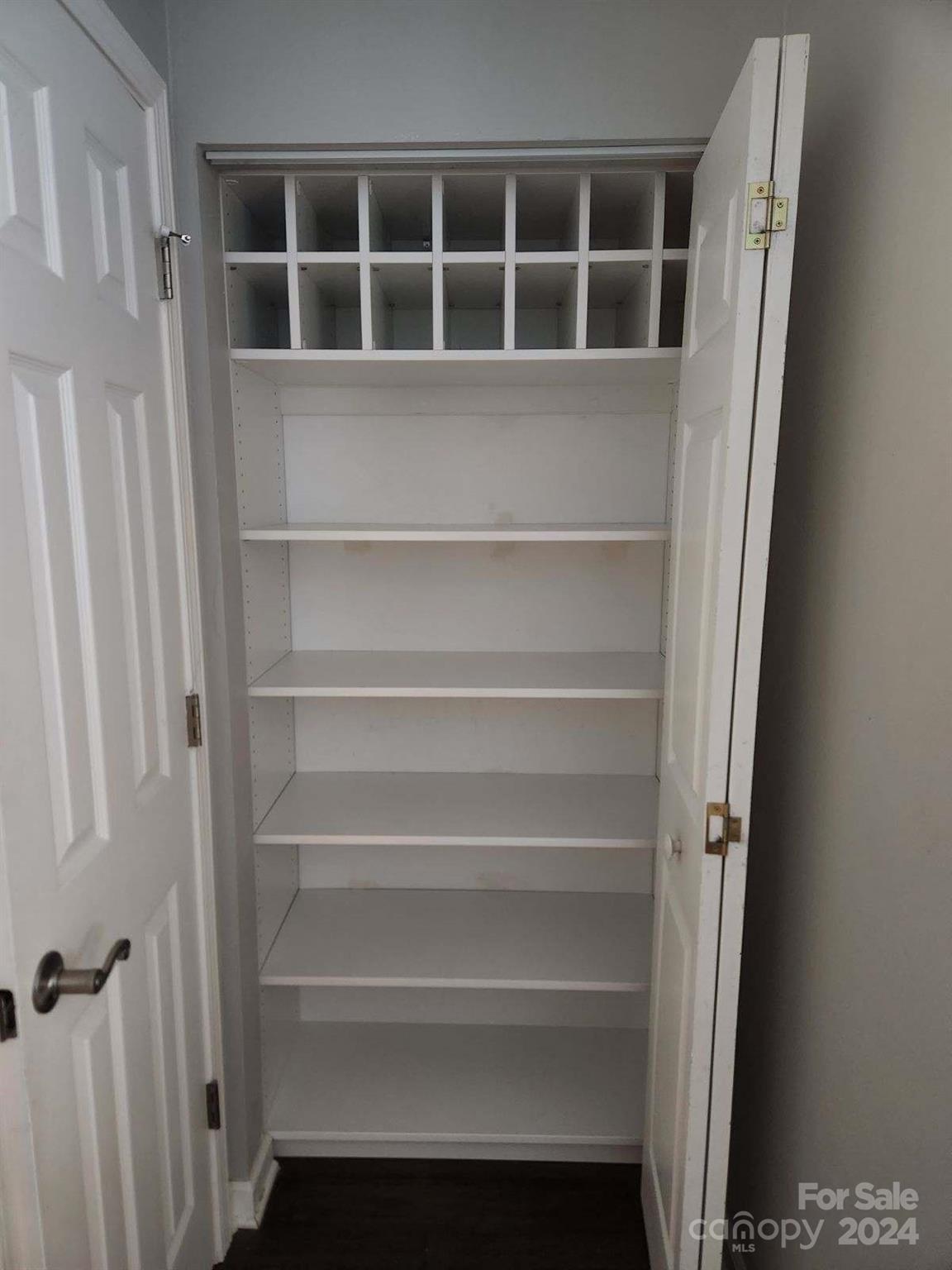 Heathrow on Harris - Residential