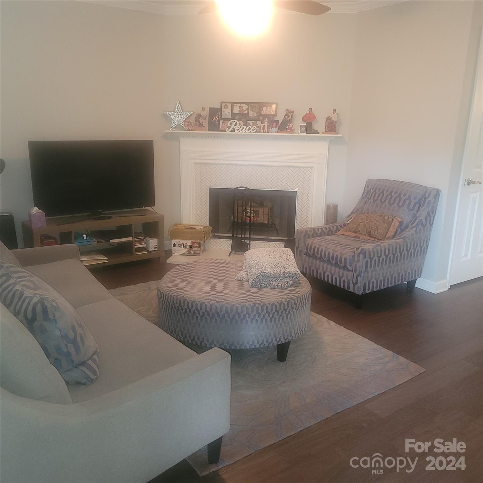 Heathrow on Harris - Residential