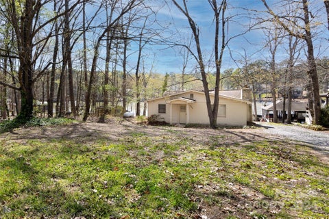 Photo for 9837 Pine Tree Road