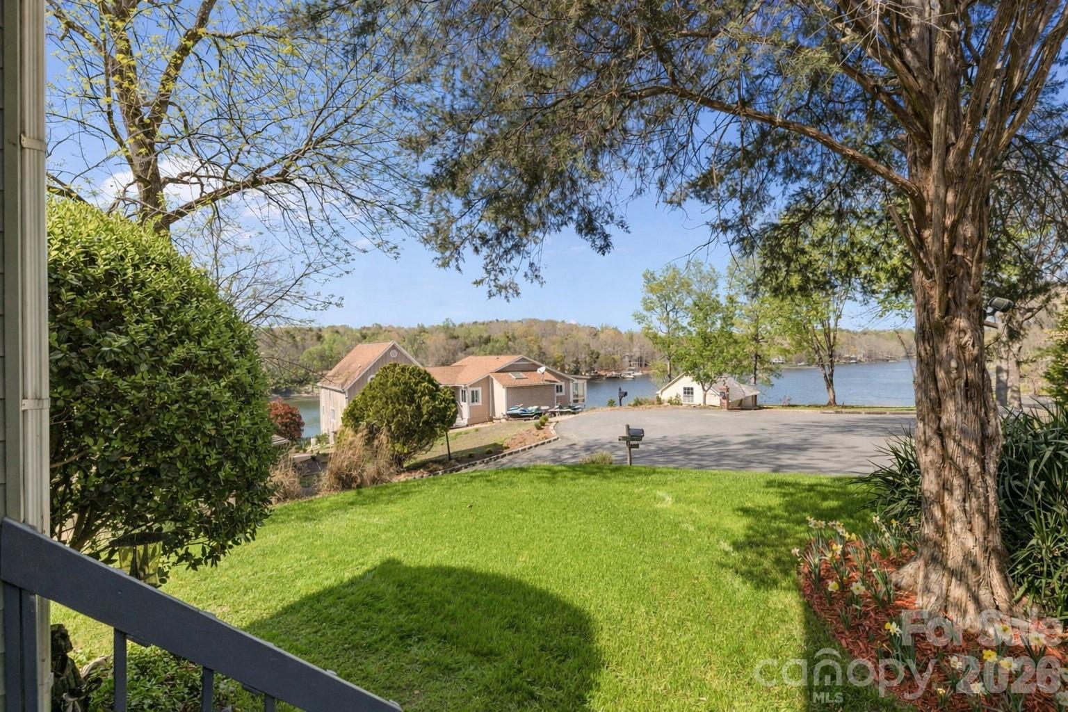 Tega Cay - Residential