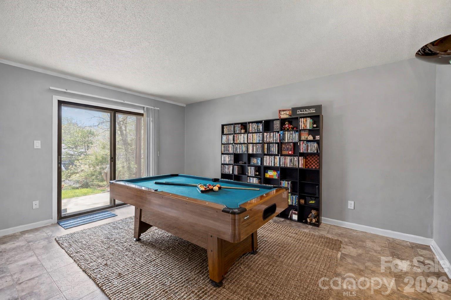 Tega Cay - Residential