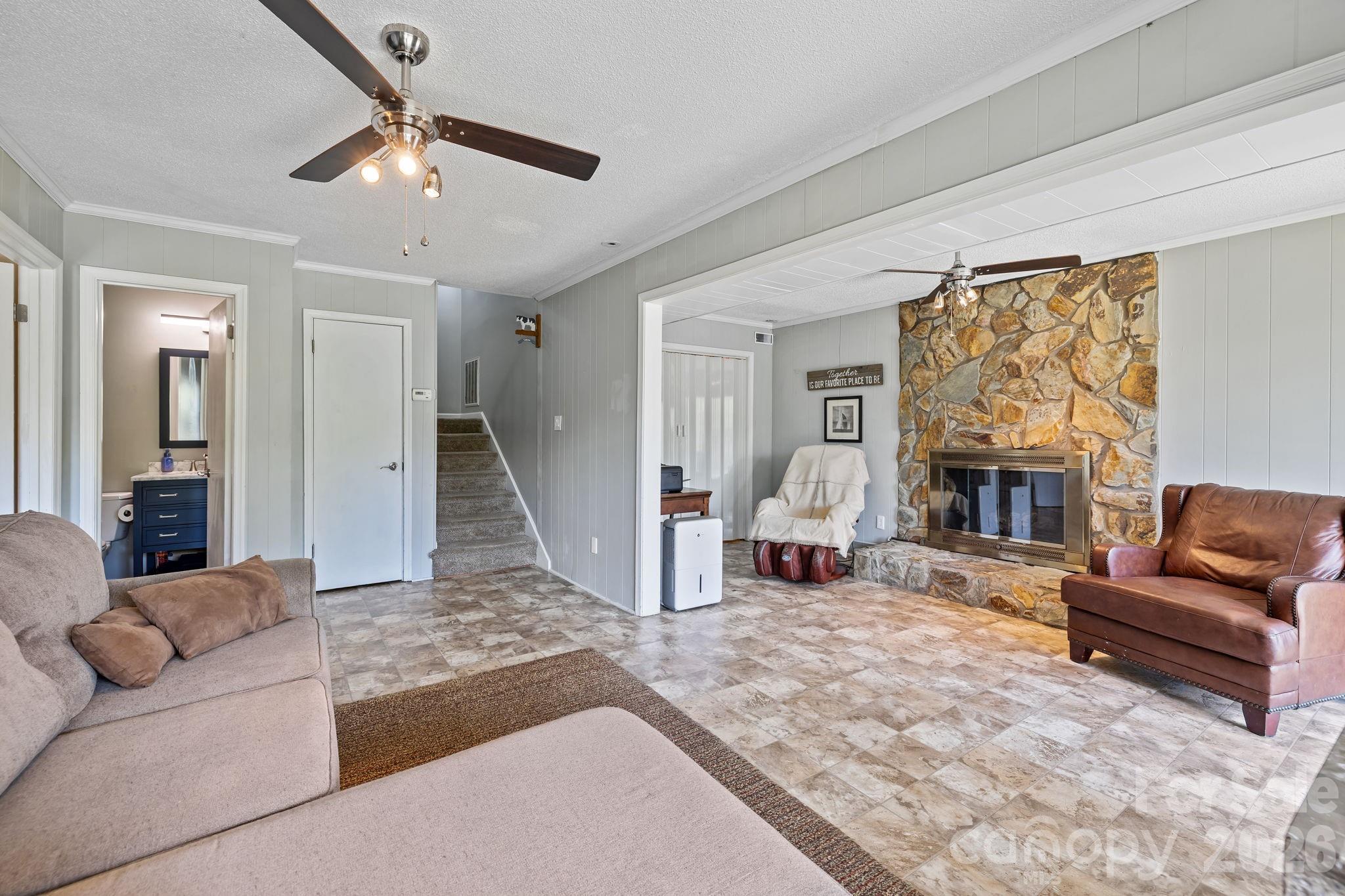 Tega Cay - Residential