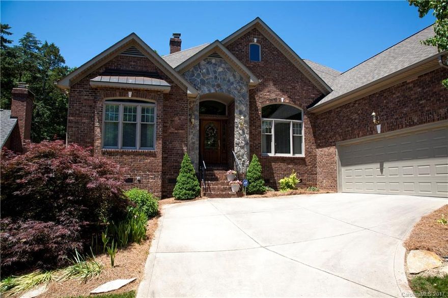 The perfect custom home! This 4bed/3.5 bath has it all! Soaring 9-12 ft. ceilings, built-ins, refinished H/W floors in living areas and new carpet in beds. Recent neutral paint. Large master suite downstairs w/ updated bath. Heavy moldings, granite, stainless, tankless water heater, attached garage. Awesome open floor plan! Breakfast room opens to the screen porch overlooking back patio and yard. 2 beds share a jack-and-jill bath with double vanity. Upstairs bedroom has a full bath. A MUST SEE!