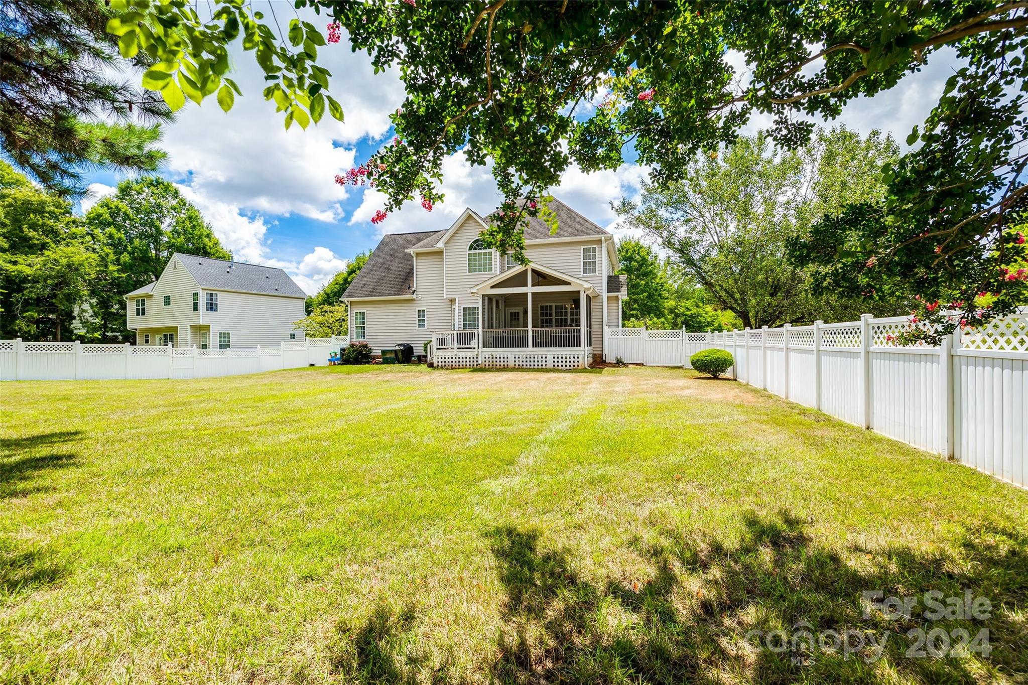 Regent Park - Residential