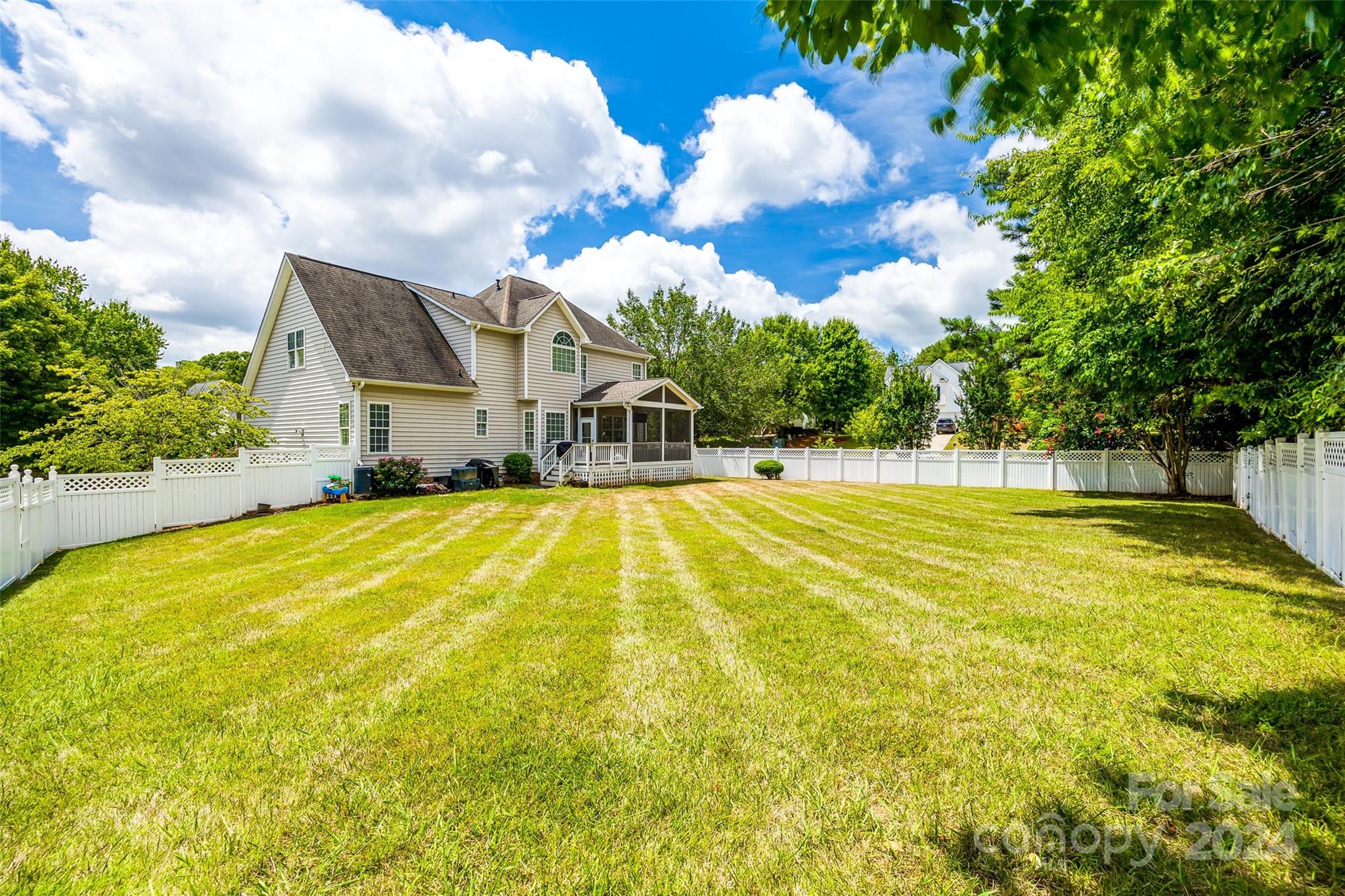 Regent Park - Residential