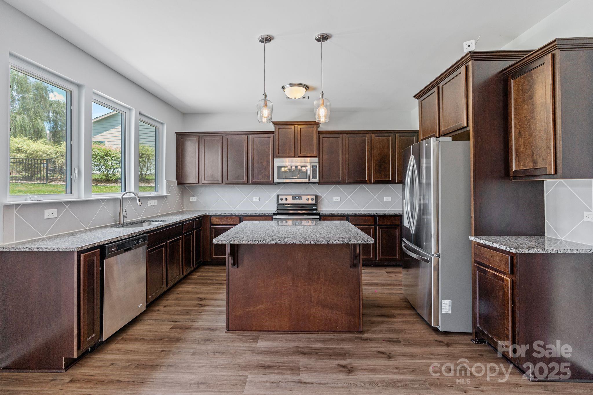 Fox Ridge - Residential