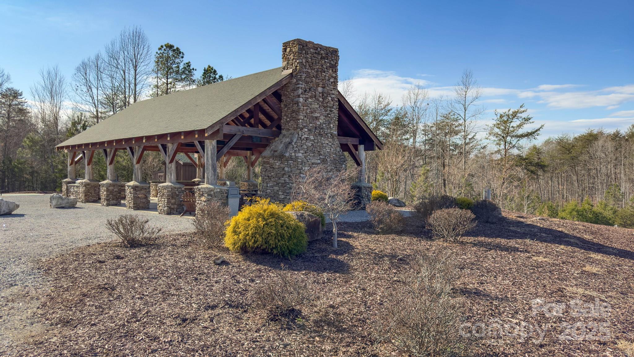 Grandview Peaks - Land