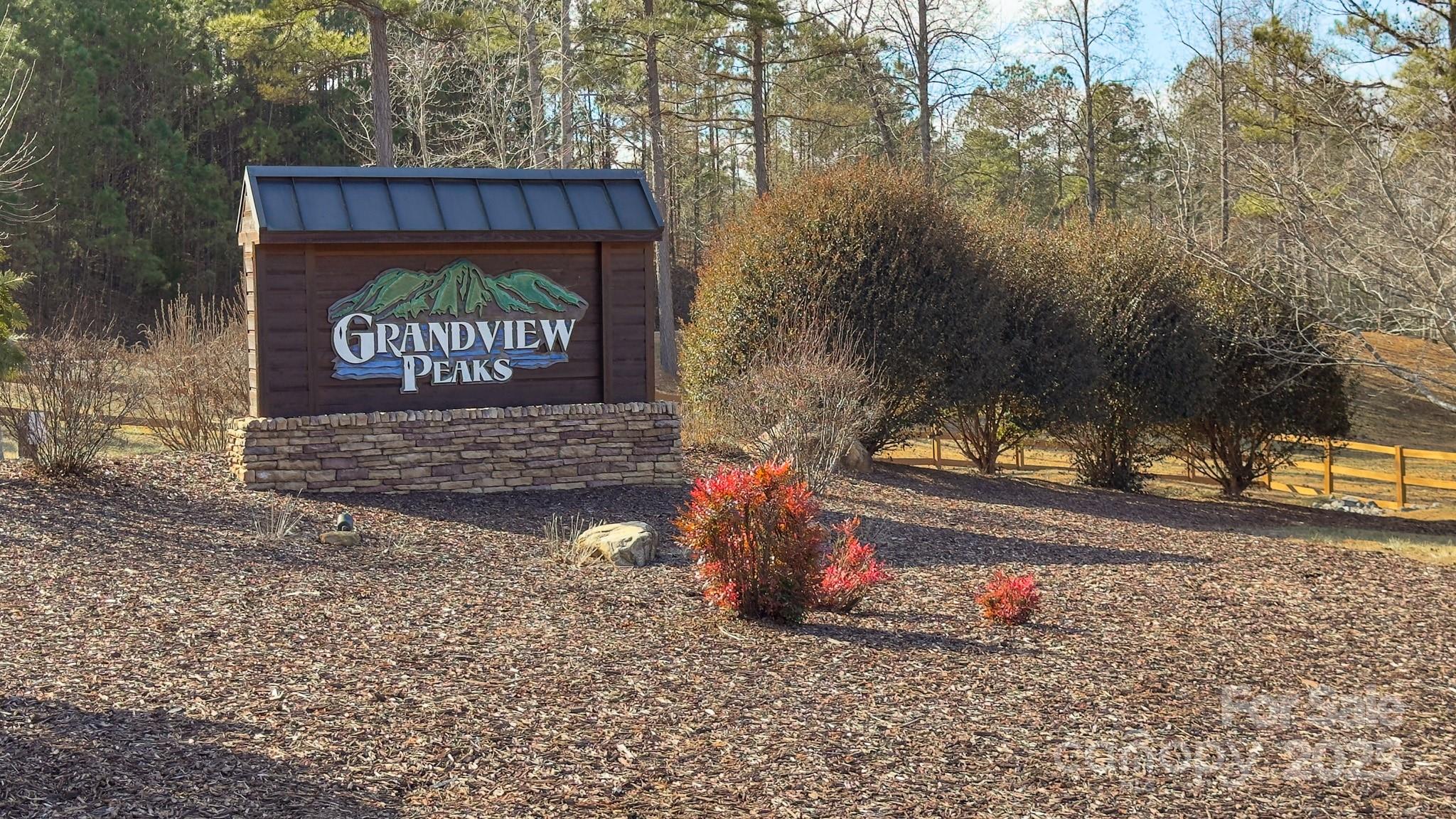 Grandview Peaks - Land