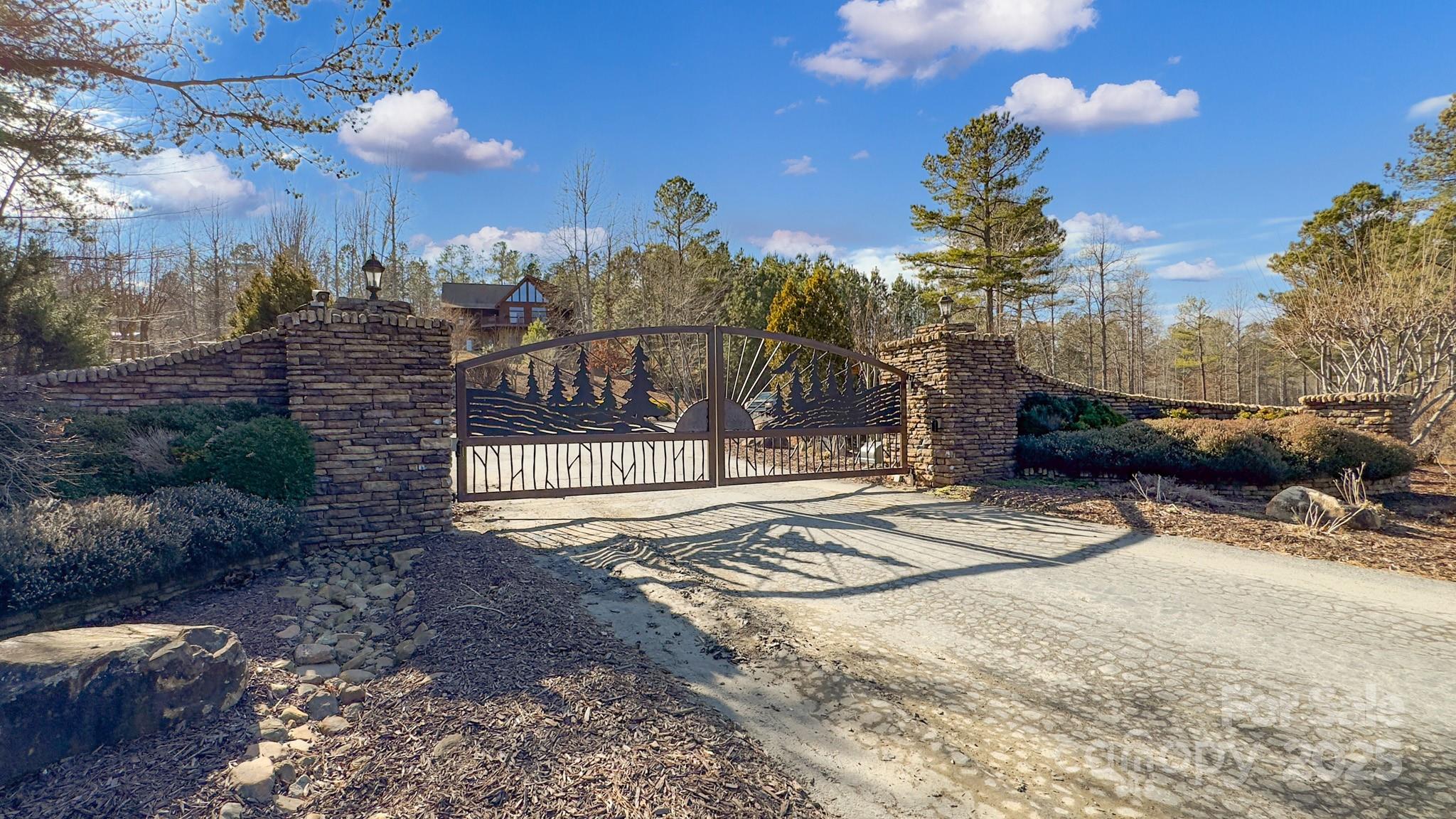 Grandview Peaks - Land