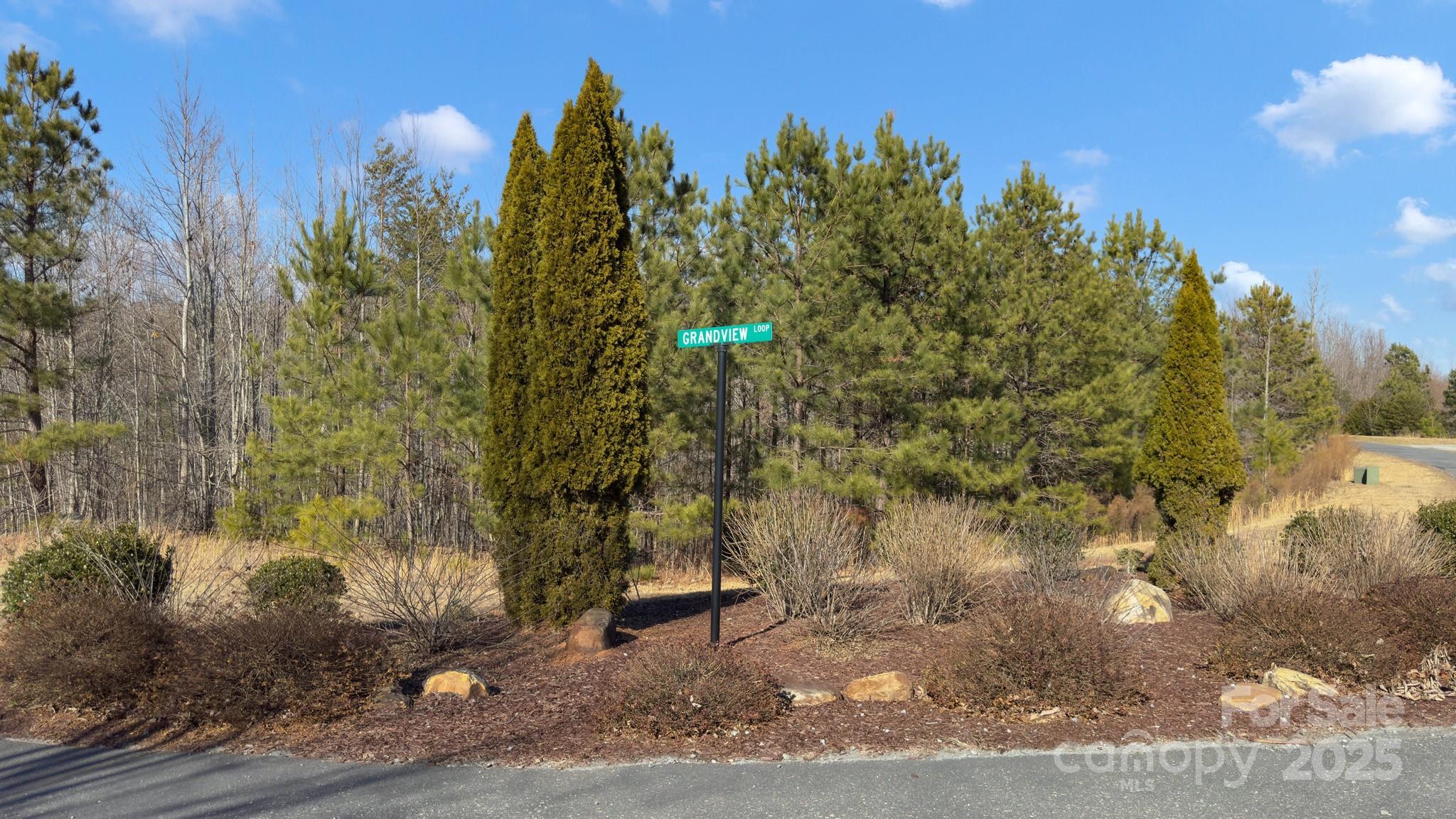 Grandview Peaks - Land