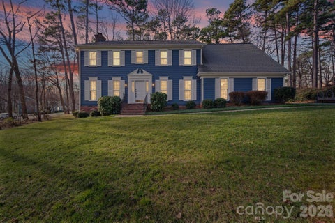 Photo for 110 Pineridge Drive