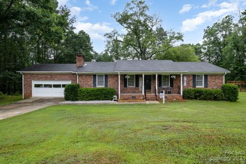 Photo for 912 Allendale Circle