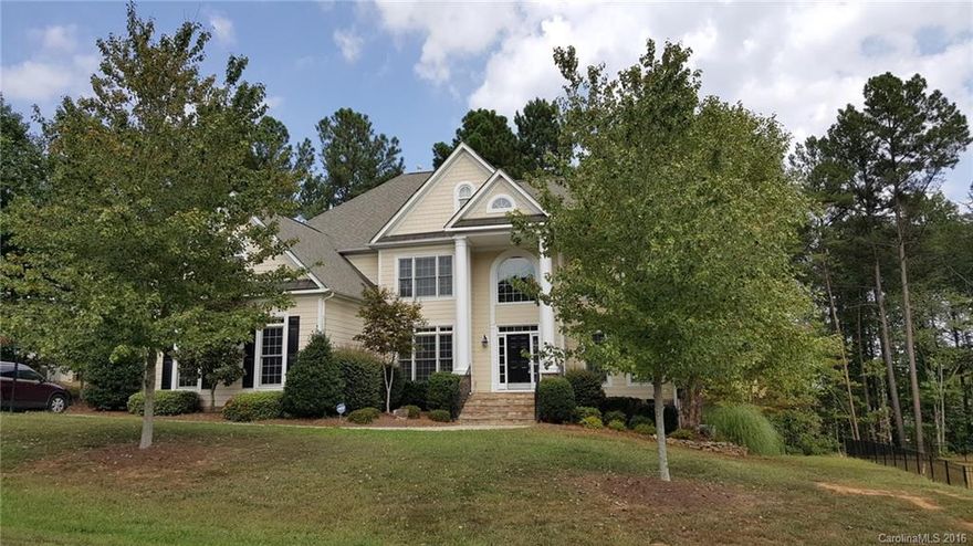 Rare opportunity to rent two and half levels of luxury. 5 bedrooms & 5 full baths; Office w/ French doors, could be 6th bedroom. Rec room & bonus. 3rd floor offers a private retreat! Walk-in storage & walk in crawl. Community offers dry boat storage & a public boat landing within minutes!