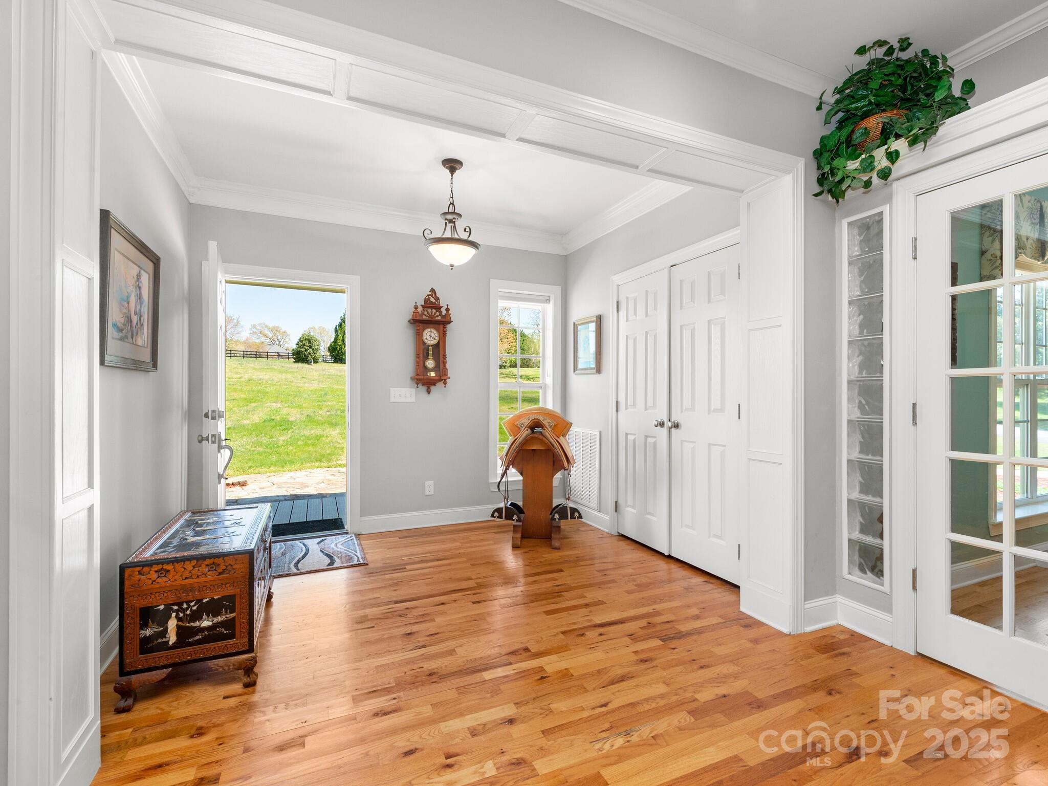 132 Green Meadows Lane