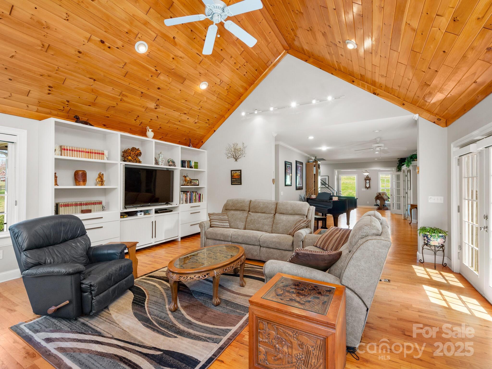 Green Fields - Residential