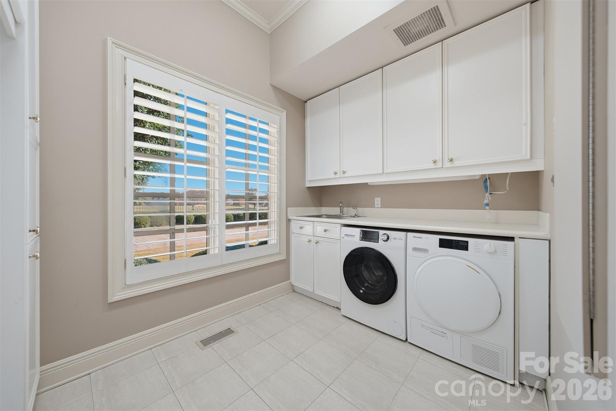 Rock Barn - Residential