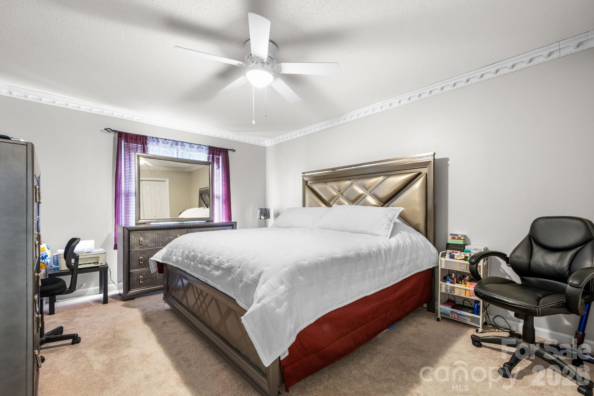 TARA WOODS - Residential