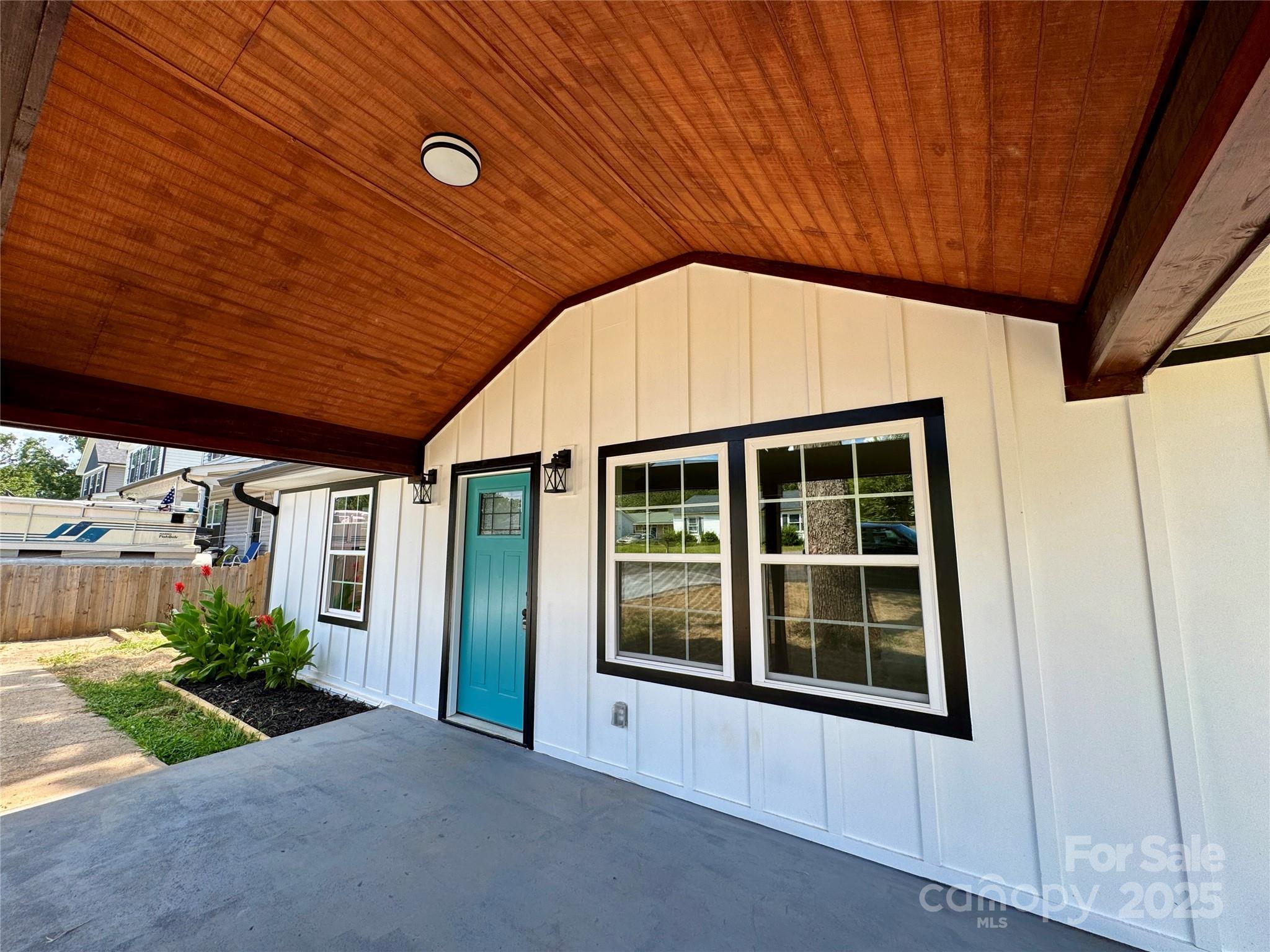 142 S Morrow Avenue