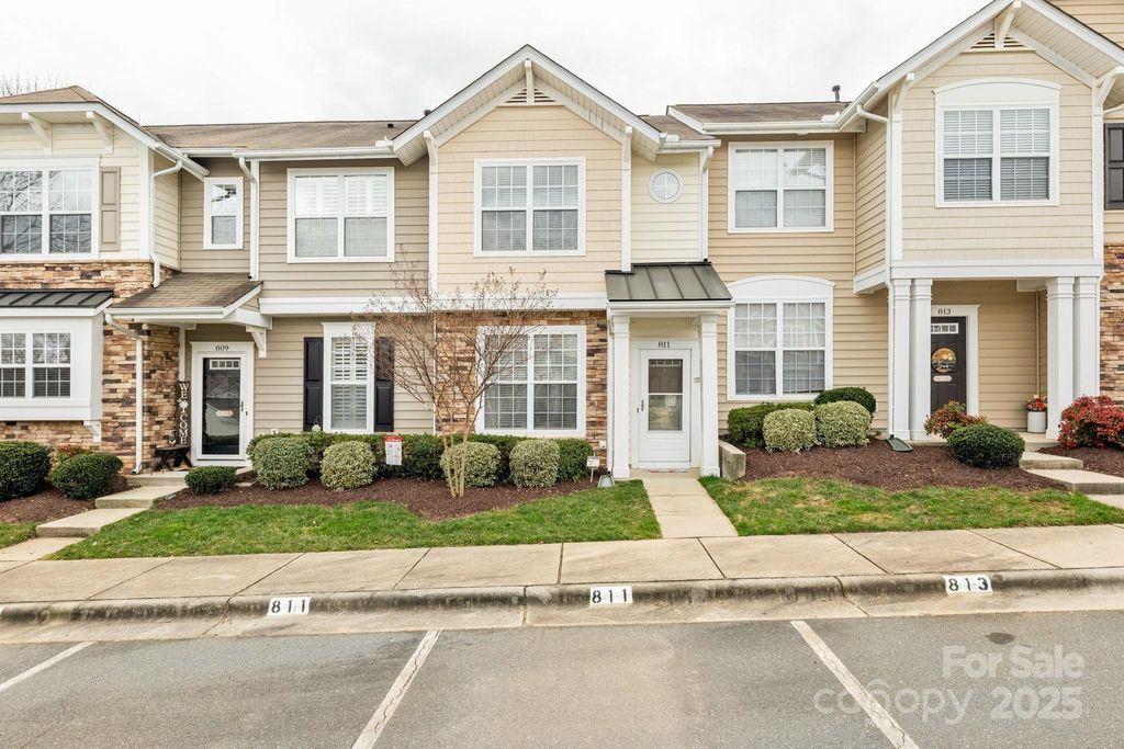 listing image 0