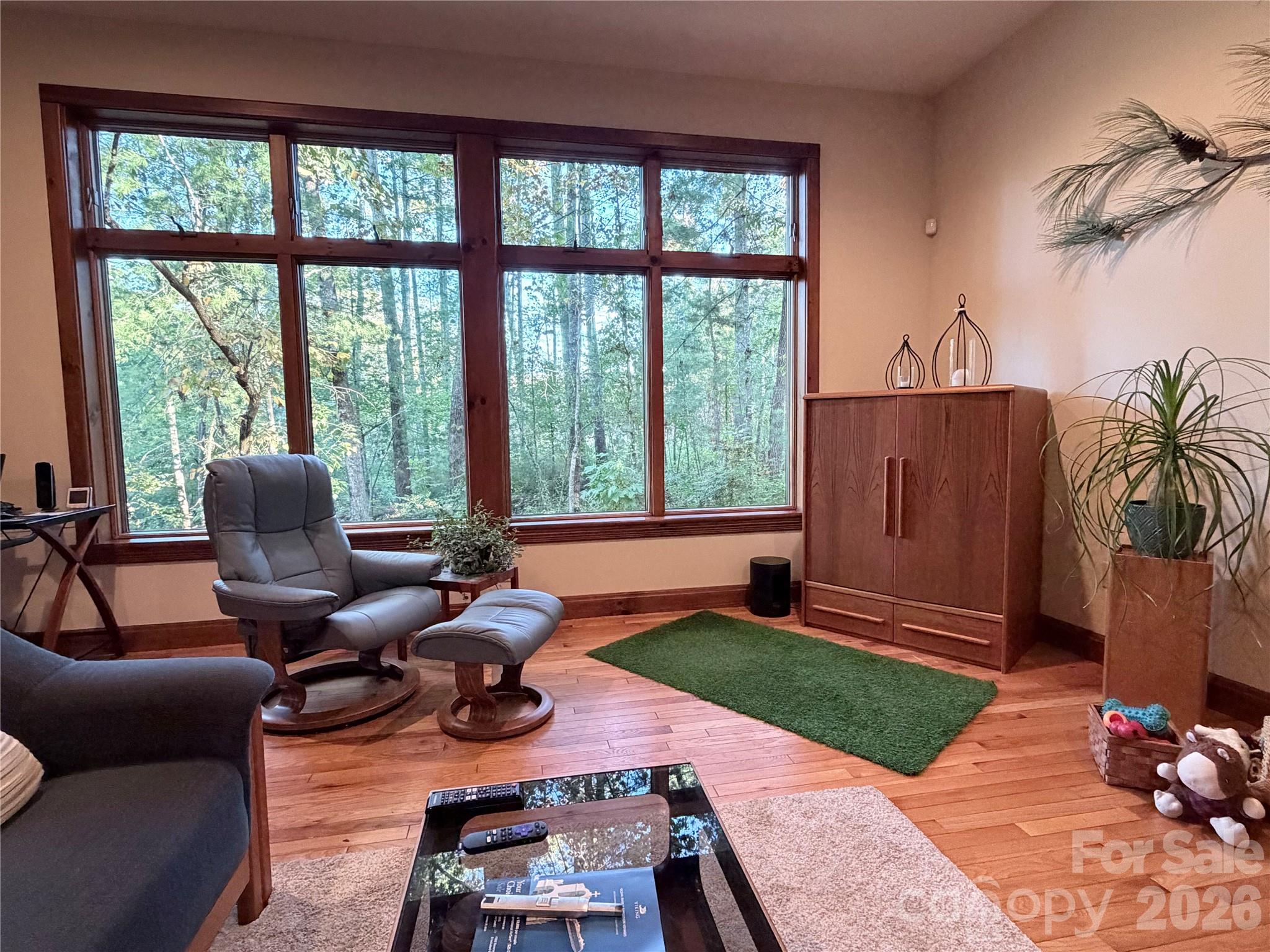 2 Dogwood Lane