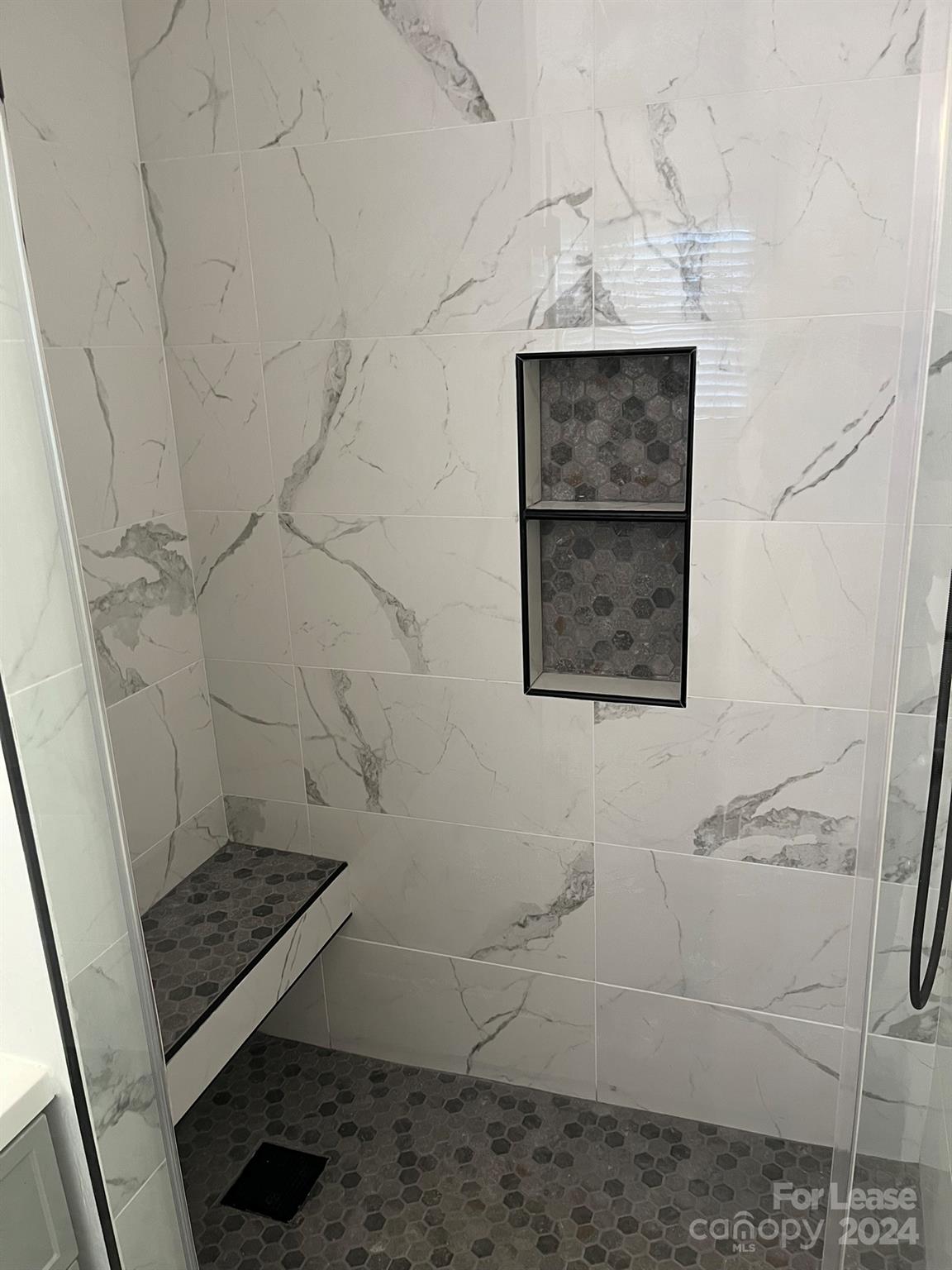 madison park - Residential Lease