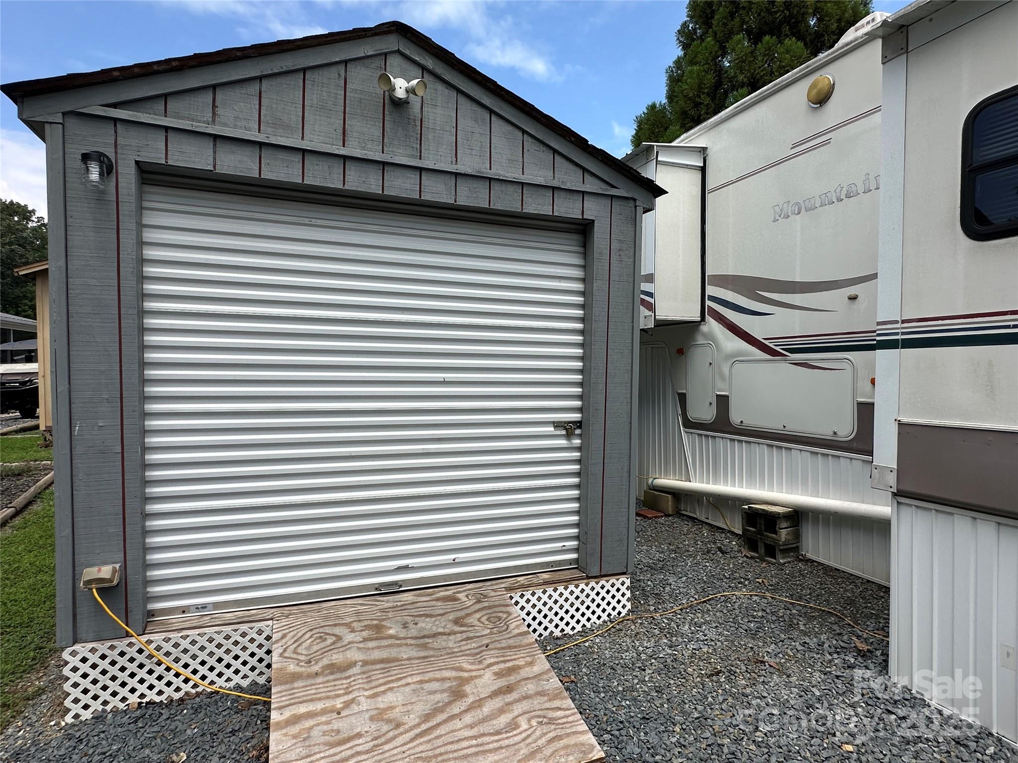 Badin Shores Resort - Residential