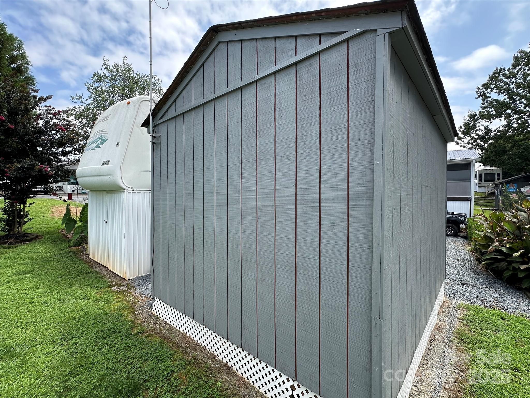 Badin Shores Resort - Residential