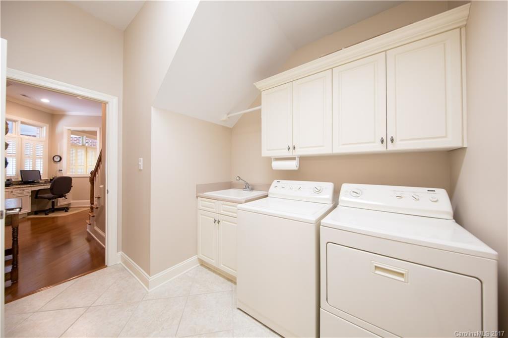 Laurel Creek - Residential