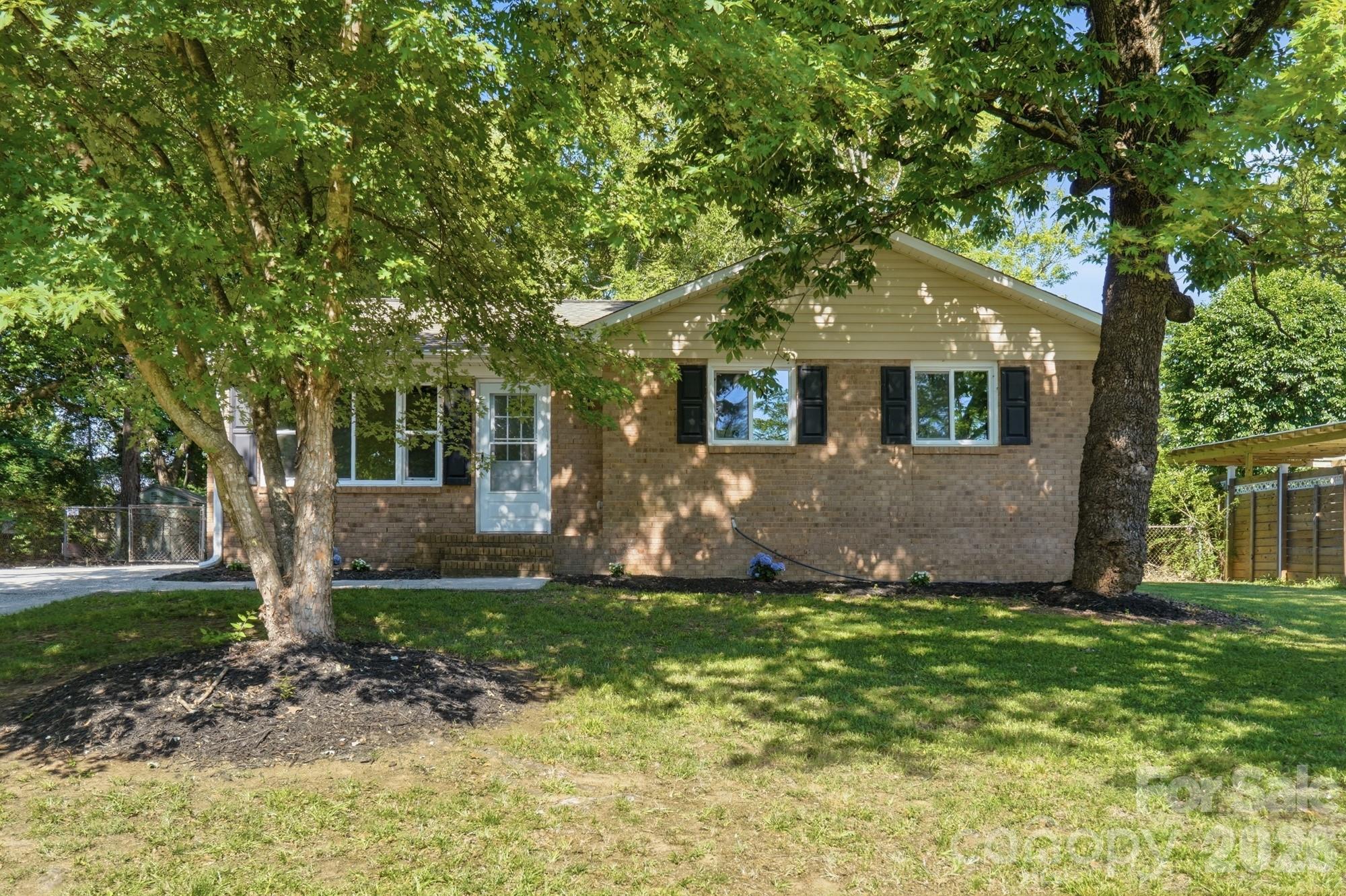 9828 Starwood Drive