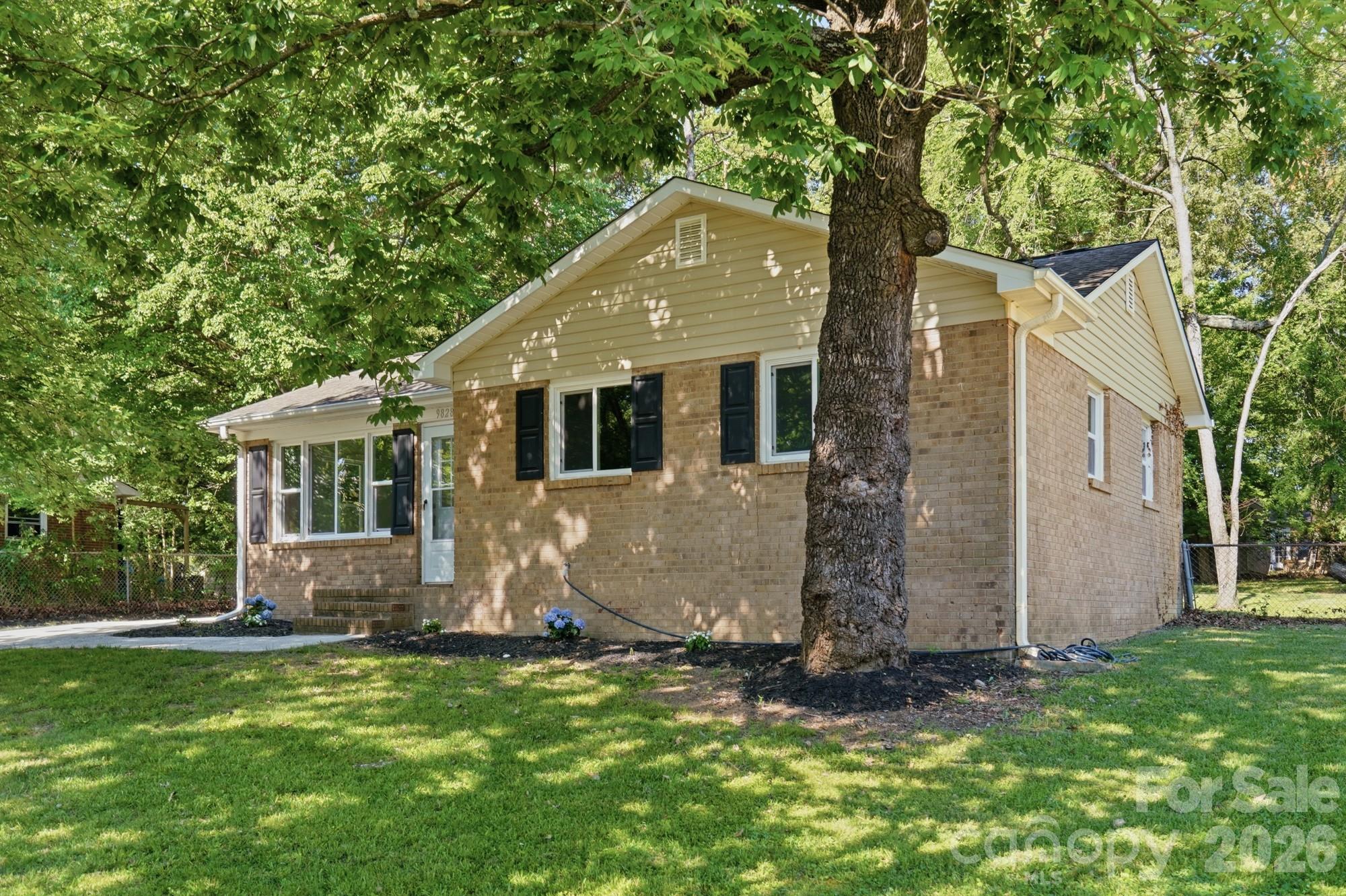 9828 Starwood Drive