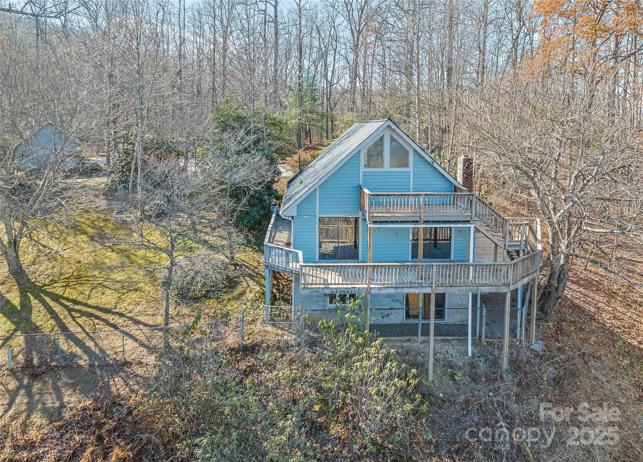 1350 Davis Mountain Road