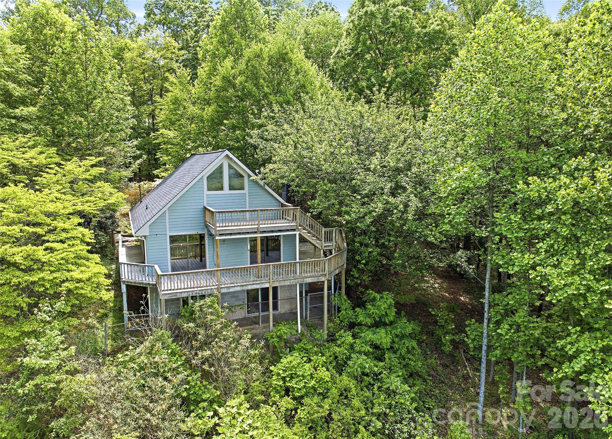 1350 Davis Mountain Road