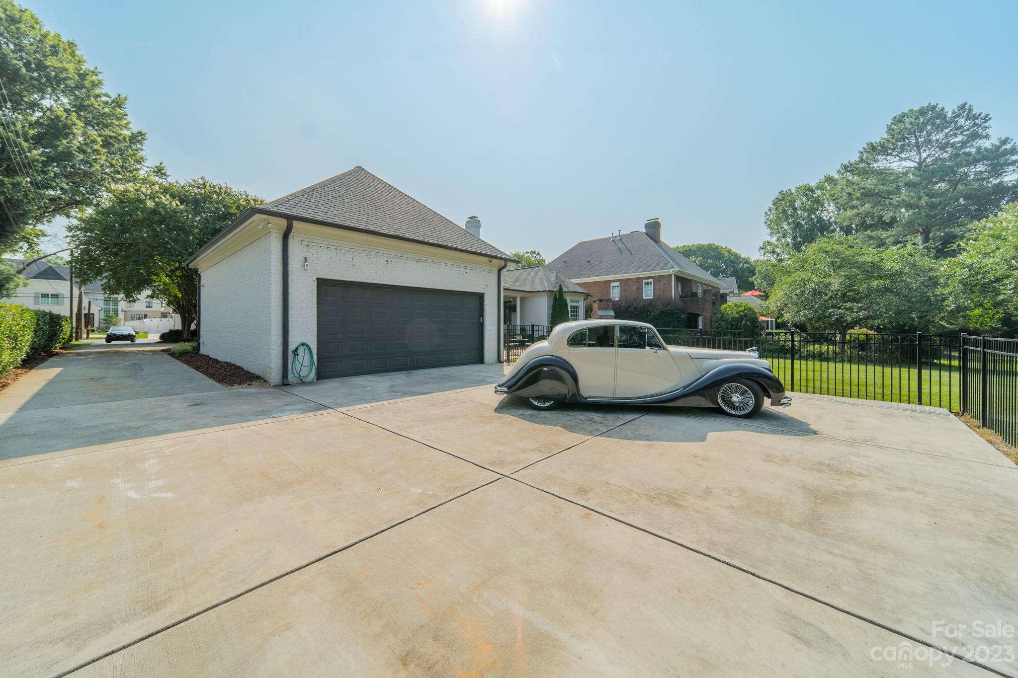 Myers Park - Residential