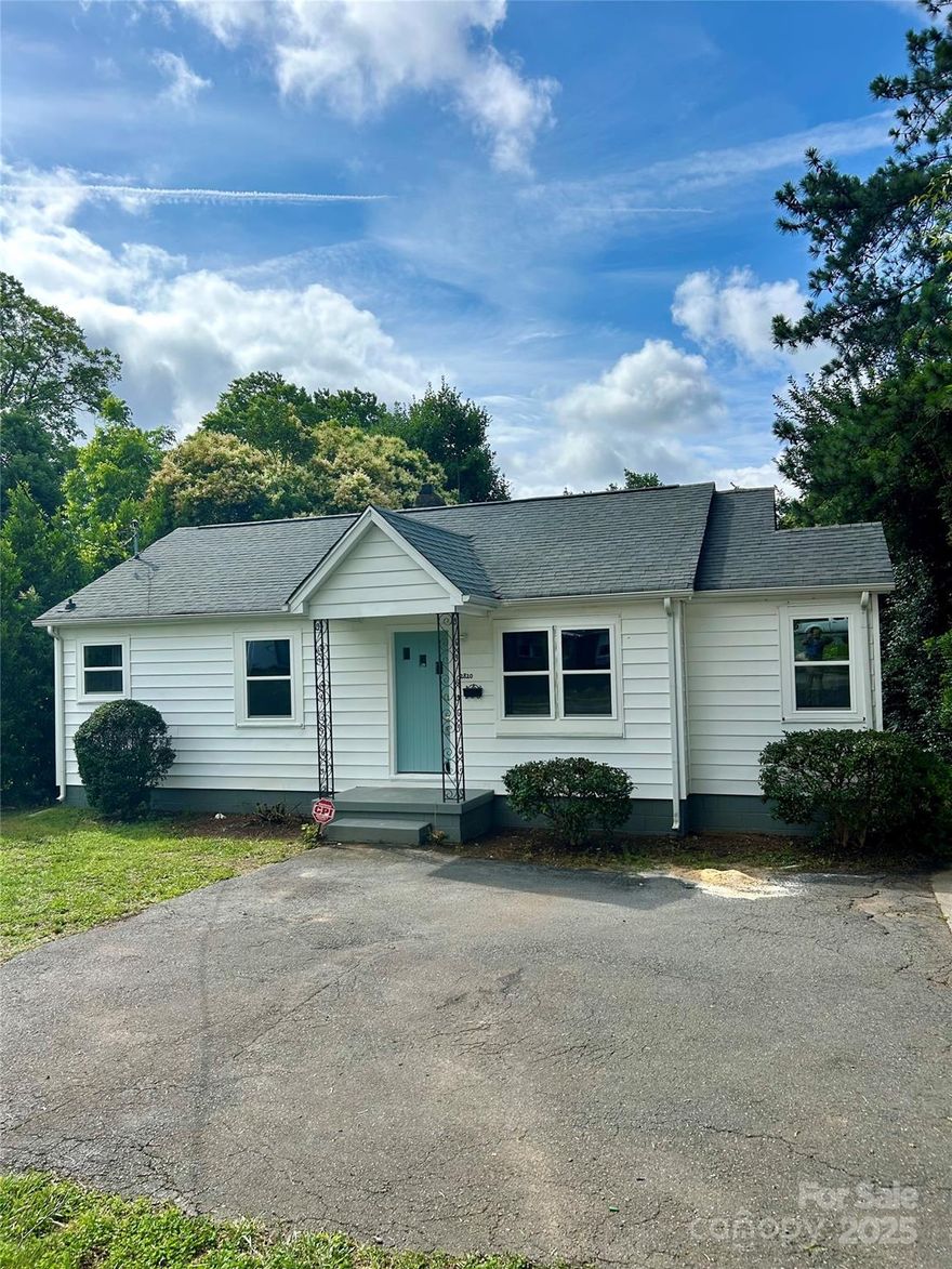 2820 The Plaza is a rare opportunity to own or lease a highly visible 1,020 SF freestanding building on a 0.22-acre lot in Charlotte’s Plaza Hills neighborhood. Perfectly positioned between two of Charlotte’s most vibrant districts—NoDa and Plaza Midwood—this site offers unbeatable connectivity to one of the city’s fastest-growing corridors.

Surrounded by more than 2,500 new multifamily units recently delivered or underway within a 2–3 minute drive, the property is ideally suited for retail, office, or medical use. CG zoning offers broad flexibility for a wide range of commercial users looking to tap into the area’s strong demographics, ongoing growth, and surging demand.