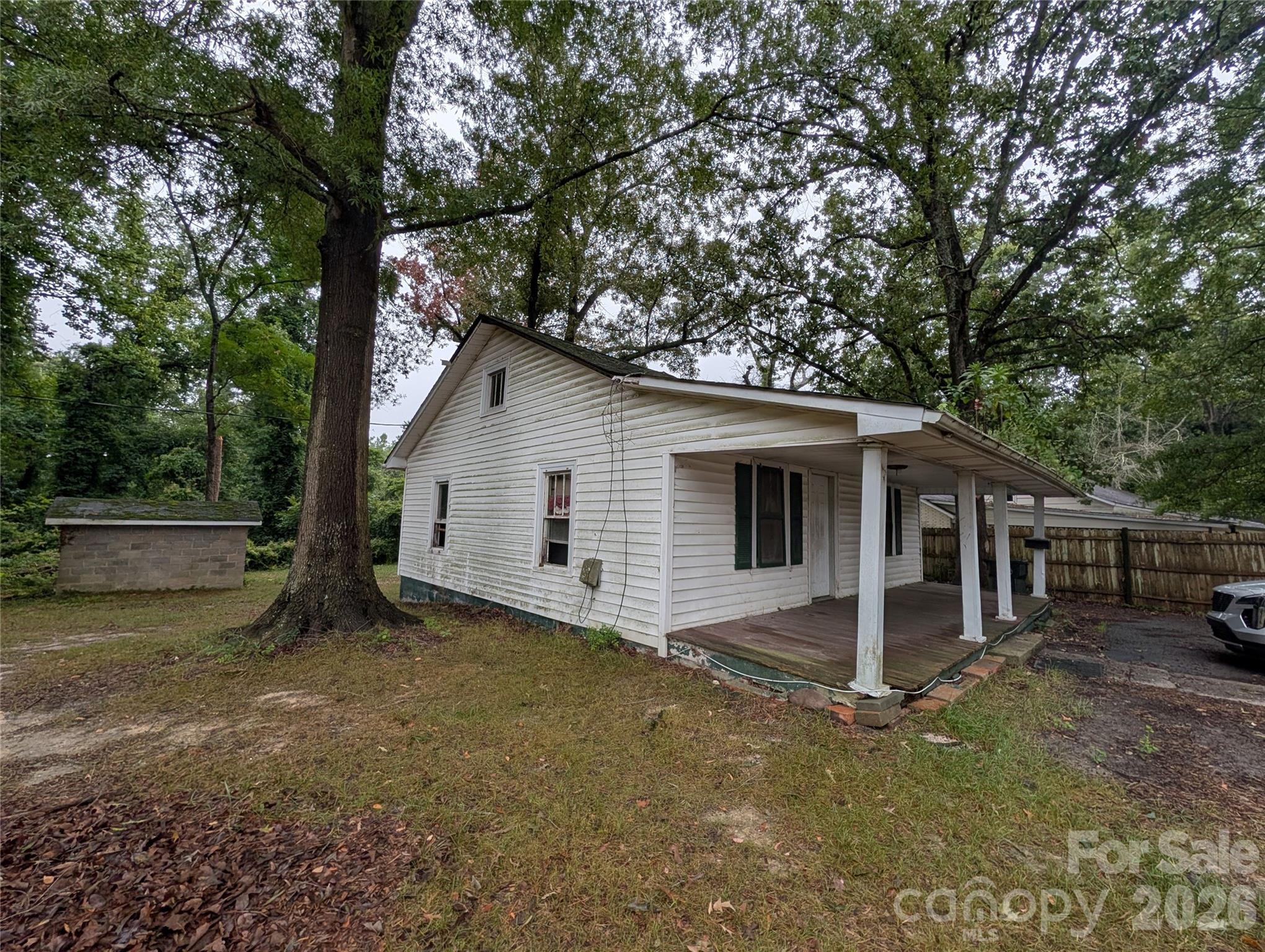 109 Carlton Drive