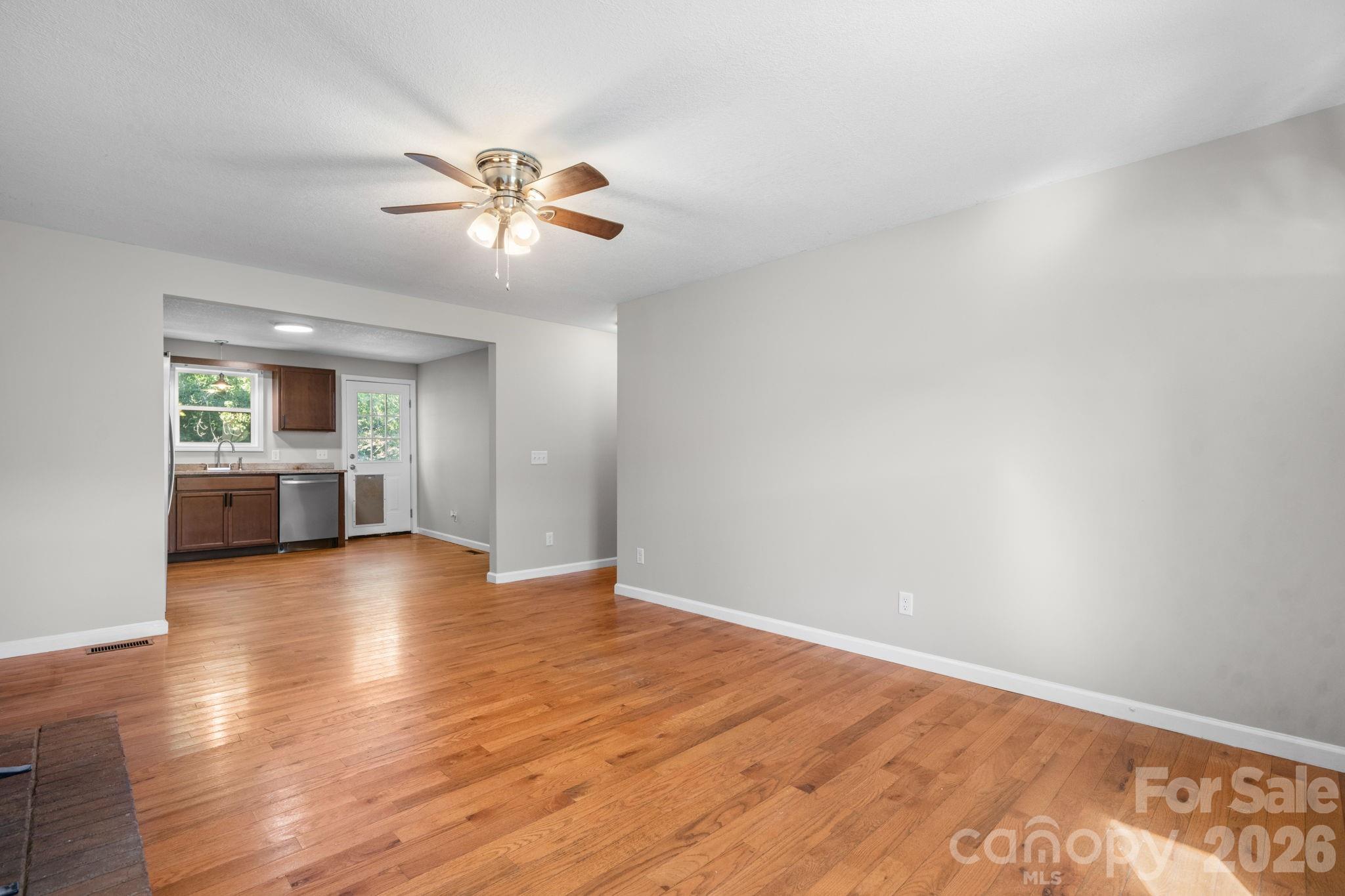 934 Fairview Drive SW