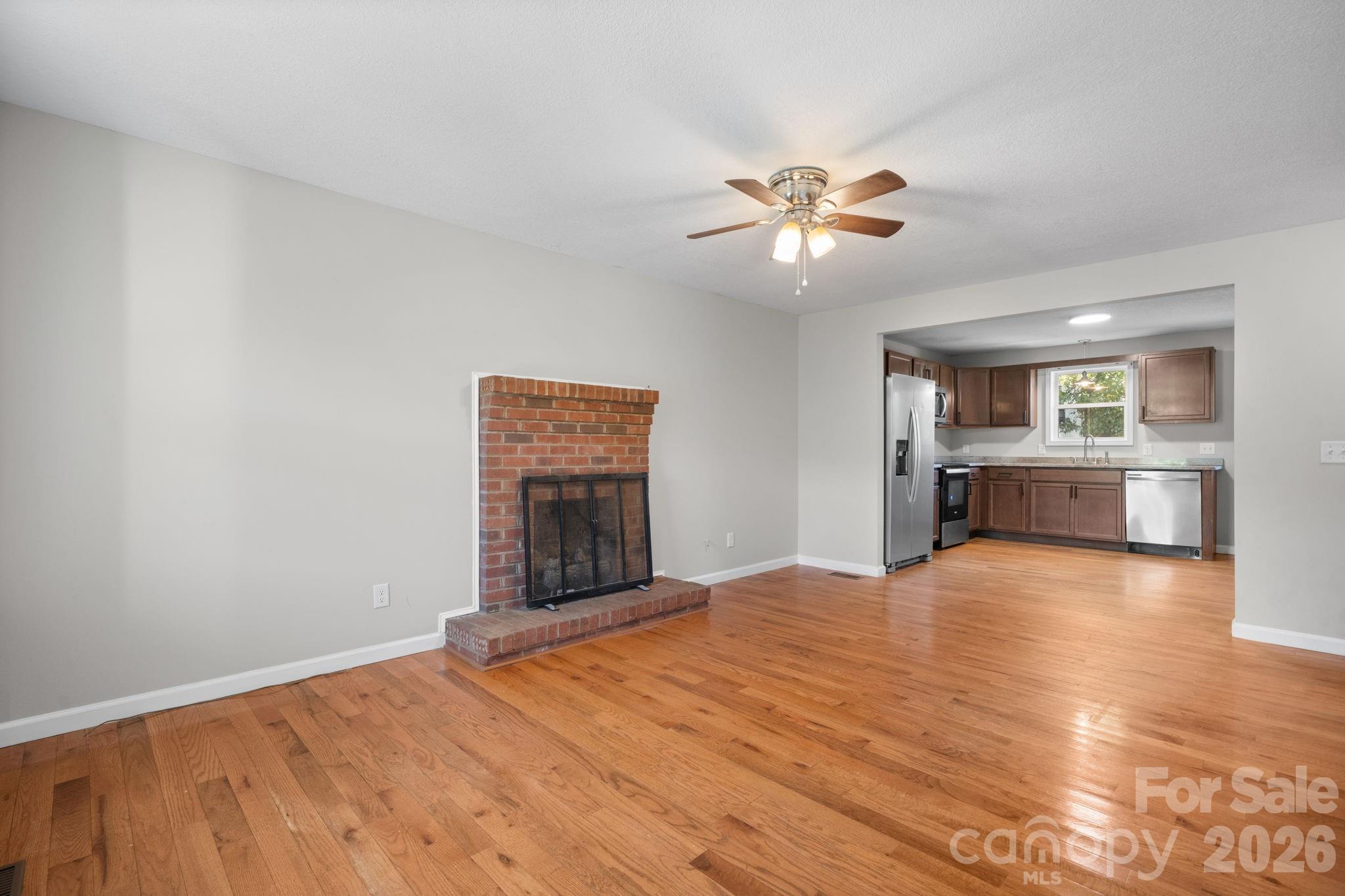 934 Fairview Drive SW