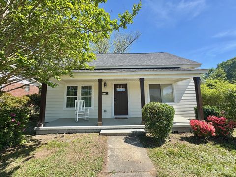 211 Cedar Drive NW Concord NC 28025