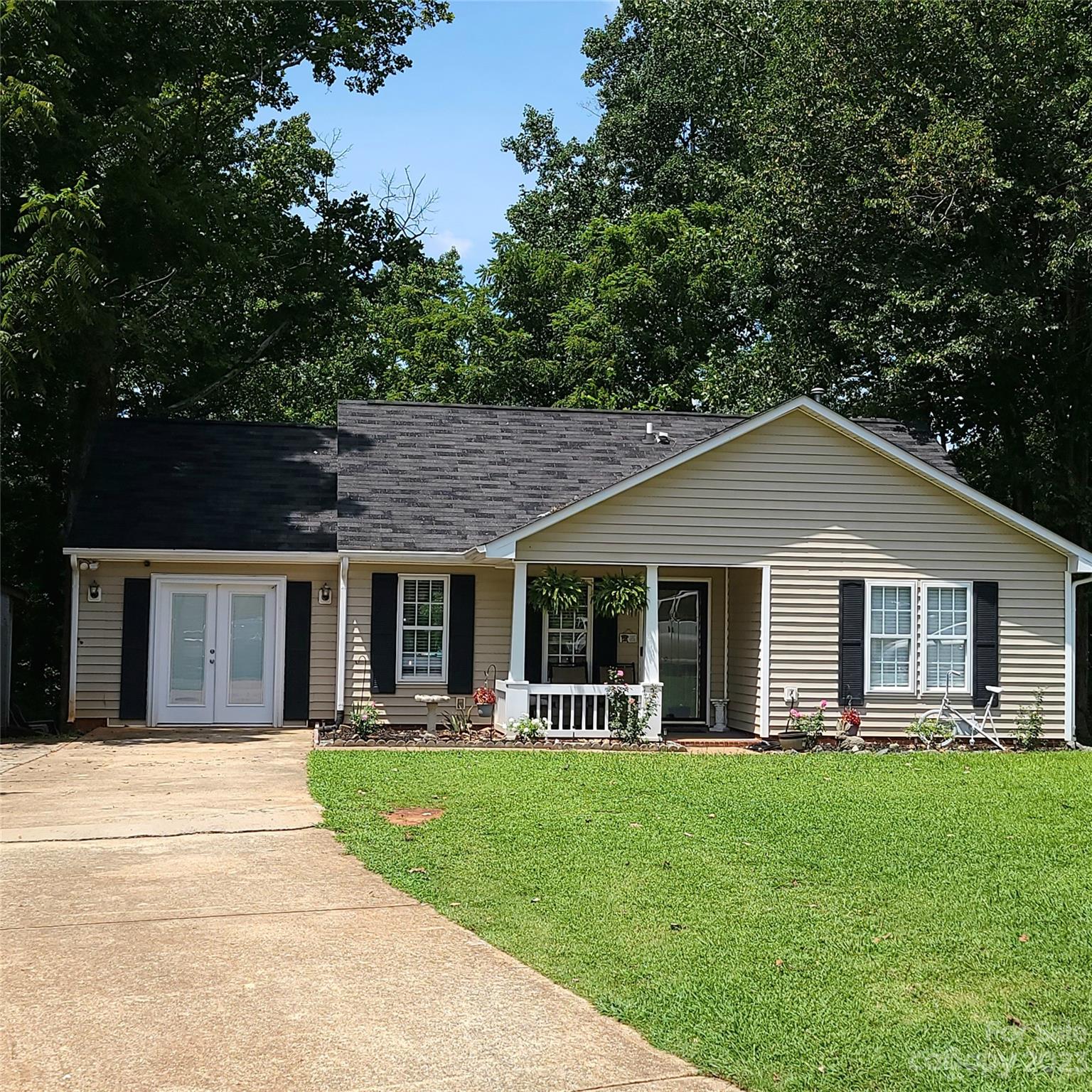 Ivy Meadows - Residential