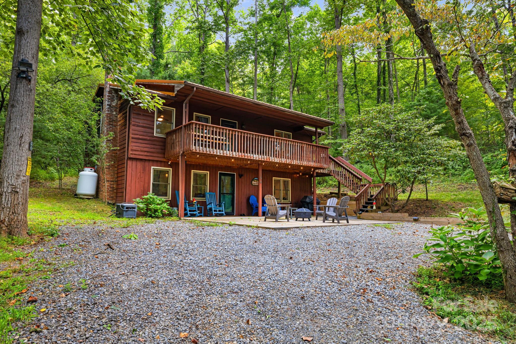 196 Hamburg Mountain Road