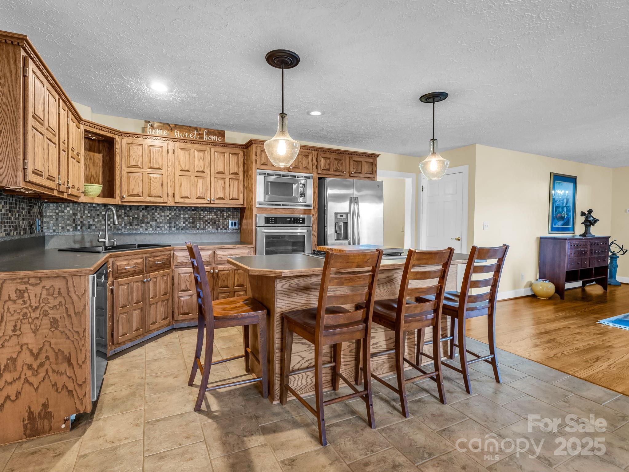 505 Crawley Gin Road