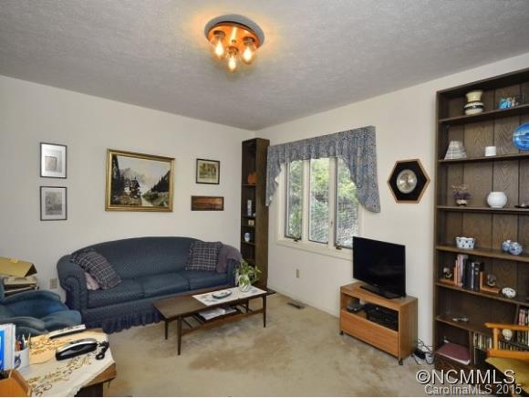 Haywood Knolls - Residential