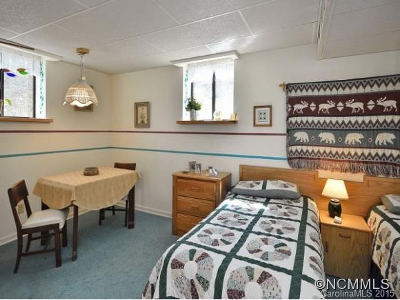 Haywood Knolls - Residential