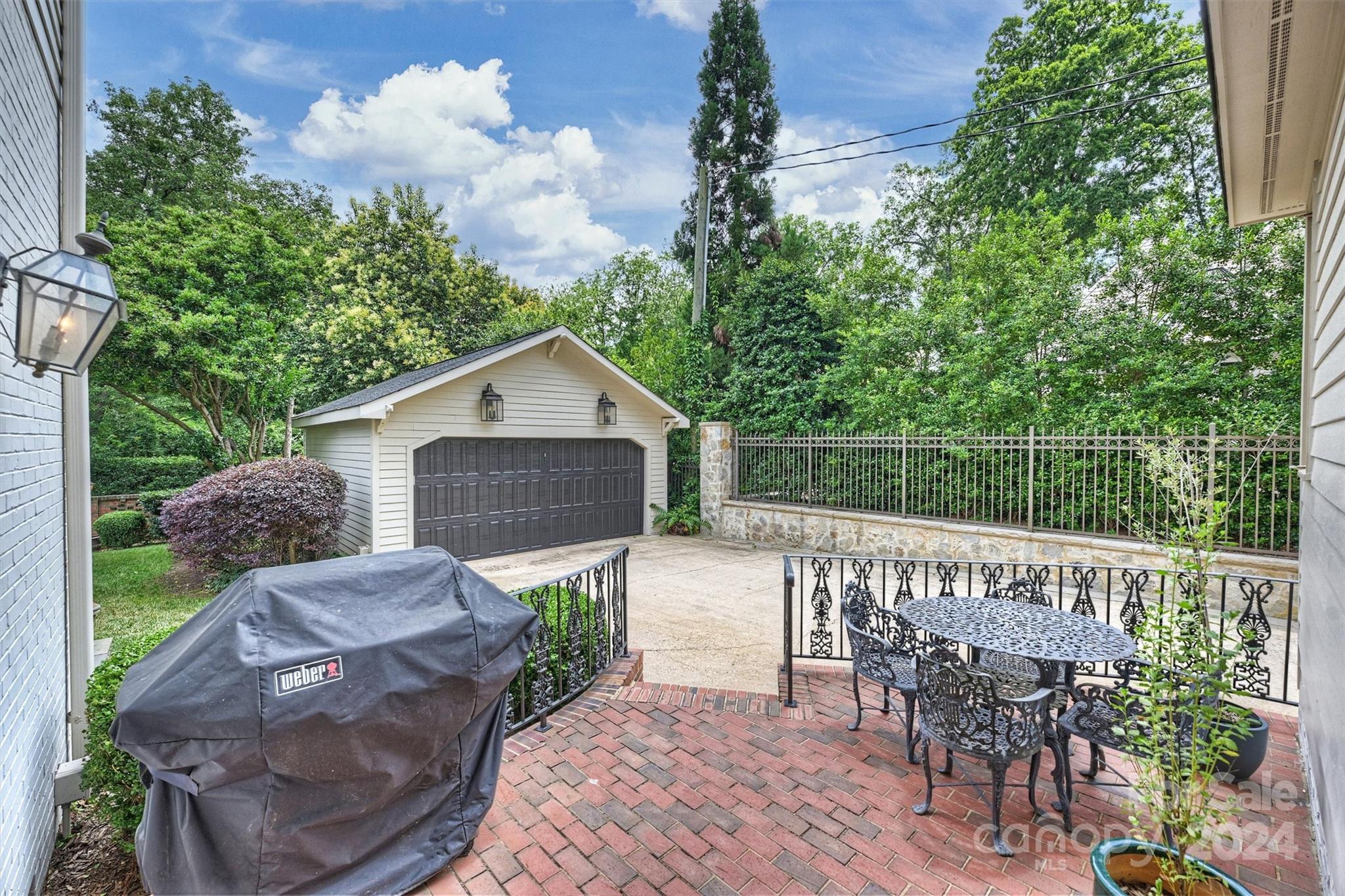 Myers Park - Residential