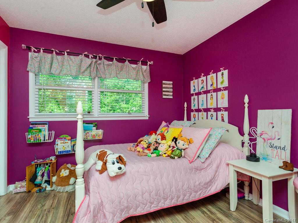 Woodside Hills - Residential