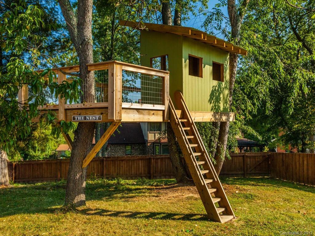 Woodside Hills - Residential