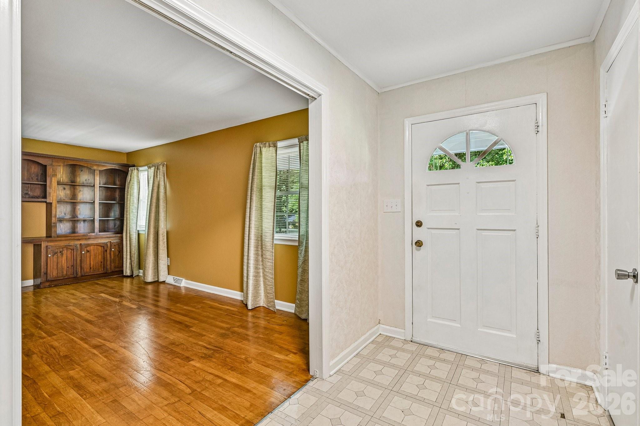 1926 Taylor Drive